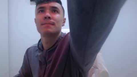 Snapshot of taurus4k chatting on December 12, 5:31 am taurus4k online show from December 12, 5:31 am