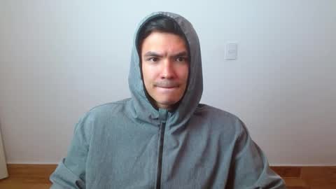 Snapshot of taurus4k chatting on February 24, 12:09 am taurus4k online show from February 24, 12:09 am