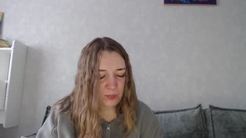 Diana online show from December 2, 7:14 am