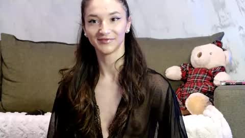 TayaKayan online show from December 19, 10:22 am