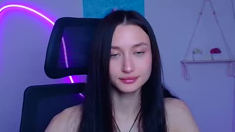 Taya online show from April 23, 11:31 am