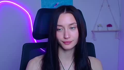 Taya online show from April 23, 12:40 pm