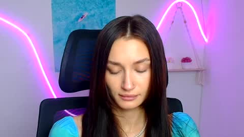 Snapshot of tayavibe chatting on July 6, 5:59 am Taya online show from July 6, 5:59 am