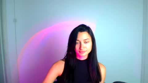 Snapshot of tayavibe chatting on August 8, 6:37 am Taya online show from August 8, 6:37 am