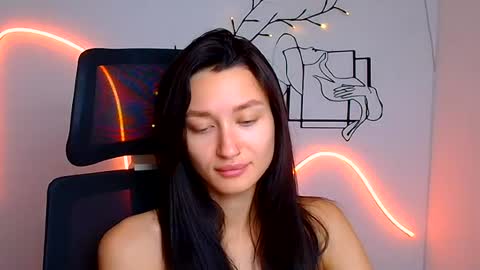 Snapshot of tayavibe chatting on August 9, 6:07 am Taya online show from August 9, 6:07 am