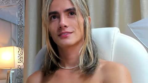 tayler_swift1 online show from December 12, 6:47 am