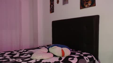 Taylor online show from February 28, 11:23 pm