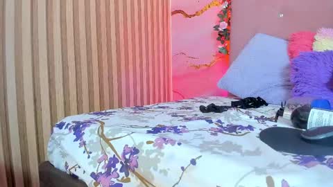 Sarah  online show from February 24, 10:14 pm