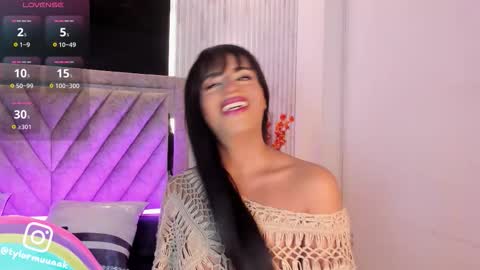 Taylor Harveey online show from February 3, 9:09 pm