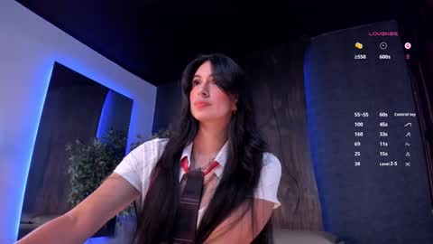 Taylor  Help me to get 100 thumbs up online show from February 7, 5:16 pm