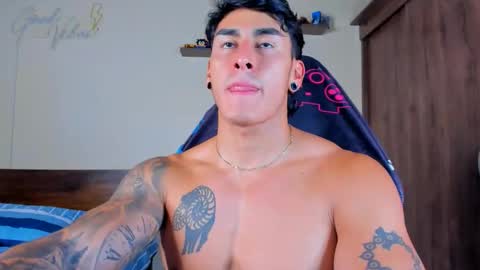 taylor_mclane1 online show from February 11, 6:02 pm