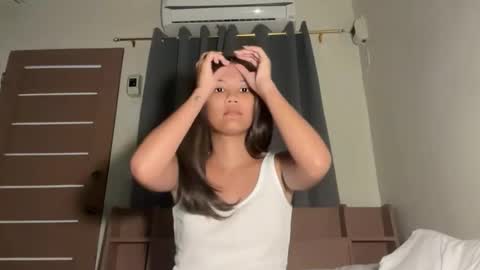 Snapshot of taylor_sue chatting on October 5, 5:11 pm taylor online show from October 5, 5:11 pm