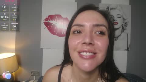 Snapshot of taylor_sweet_605214 chatting on July 28, 8:01 pm Taylor Sweet online show from July 28, 8:01 pm