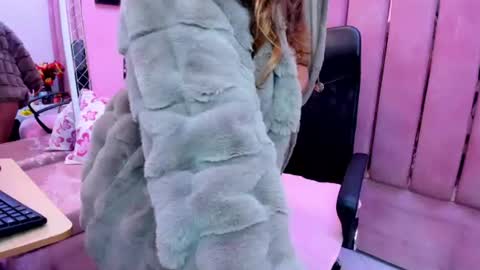taylorbigass online show from August 7, 12:34 am