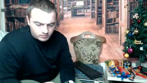 Snapshot of taylorhot33 chatting on December 6, 12:27 pm TAYLOR the MASTER online show from December 6, 12:27 pm