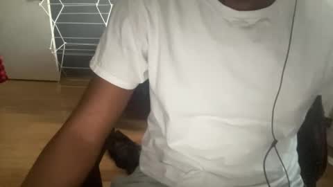 Snapshot of taylorkmoree chatting on June 1, 8:10 pm jack online show from June 1, 8:10 pm