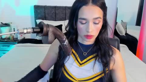 Taylor online show from March 10, 9:53 pm