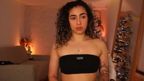 taylormichell online show from December 17, 10:16 pm