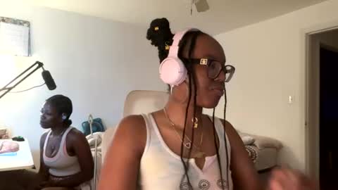 Snapshot of taylorsosweets chatting on July 23, 2:42 am Taylor online show from July 23, 2:42 am