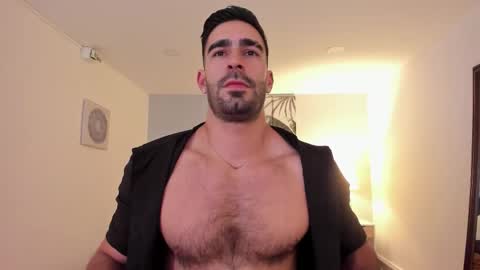 BASTIAN online show from December 19, 8:38 pm