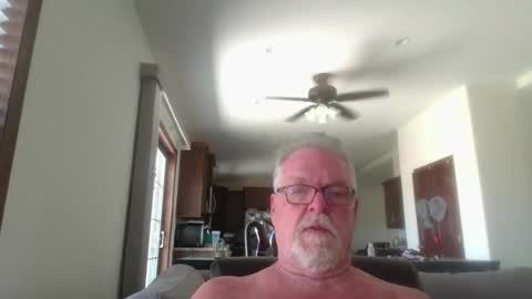 Snapshot of tc5350ranch chatting on July 20, 6:21 pm ybnorml online show from July 20, 6:21 pm