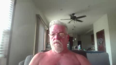 Snapshot of tc5350ranch chatting on July 22, 2:53 pm ybnorml online show from July 22, 2:53 pm