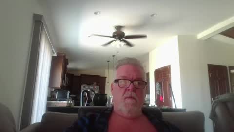 Snapshot of tc5350ranch chatting on July 26, 2:24 pm ybnorml online show from July 26, 2:24 pm