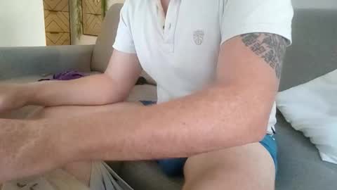 Snapshot of tchoop64 chatting on June 6, 6:34 pm tchoop64 online show from June 6, 6:34 pm