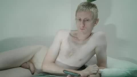 tcute0 online show from January 18, 9:51 pm