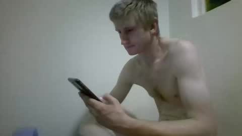 tcute0 online show from March 28, 10:42 pm