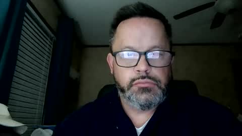 Snapshot of tdhawk87 chatting on January 12, 11:04 am tdhawk87 online show from January 12, 11:04 am