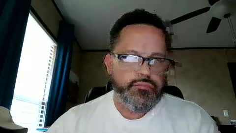 Snapshot of tdhawk87 chatting on January 13, 8:14 pm tdhawk87 online show from January 13, 8:14 pm