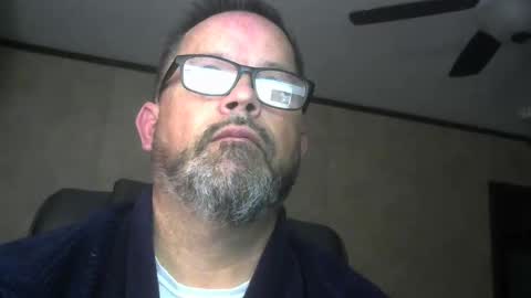 Snapshot of tdhawk87 chatting on January 19, 9:57 am tdhawk87 online show from January 19, 9:57 am