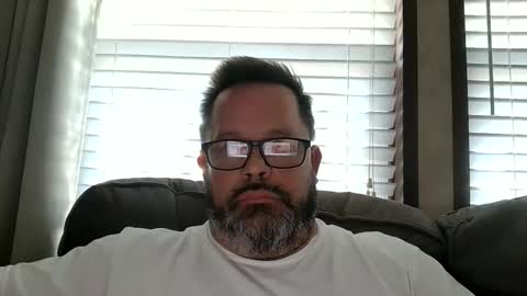 Snapshot of tdhawk87 chatting on February 3, 8:14 pm tdhawk87 online show from February 3, 8:14 pm