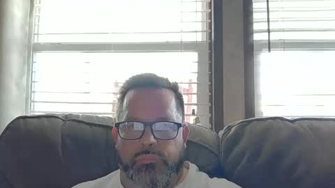 Snapshot of tdhawk87 chatting on February 13, 8:49 pm tdhawk87 online show from February 13, 8:49 pm