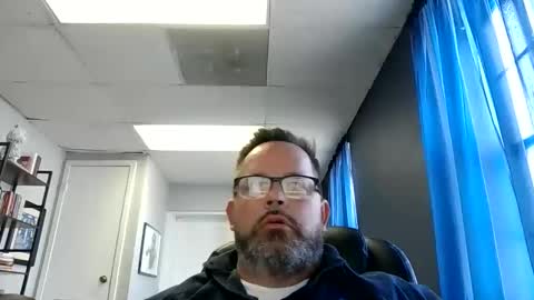 Snapshot of tdhawk87 chatting on February 26, 7:24 pm tdhawk87 online show from February 26, 7:24 pm