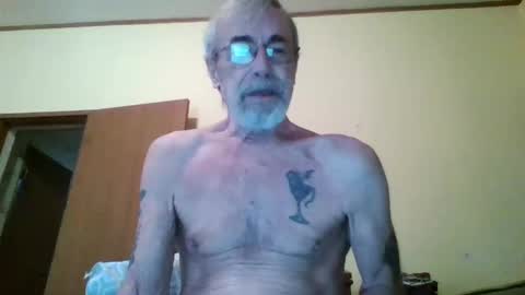 Teak online show from March 14, 1:49 pm