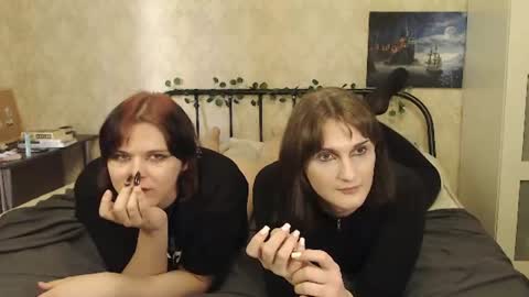 Snapshot of tearjuly chatting on July 15, 3:23 am July online show from July 15, 3:23 am