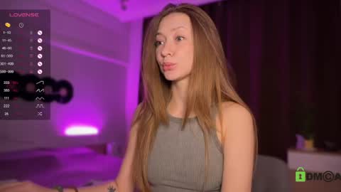 Snapshot of tease_eve_lure chatting on May 6, 7:08 pm call me Eva online show from May 6, 7:08 pm