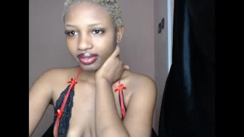 Snapshot of teasexkitty chatting on June 30, 8:54 pm teasexkitty online show from June 30, 8:54 pm