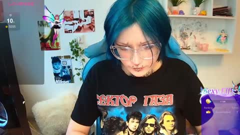 technical_face_powder_error online show from March 31, 1:00 pm