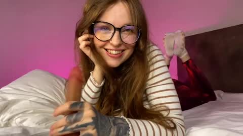 Mary     X TechnoElfff  INST    fansly kissmary online show from April 11, 7:29 pm