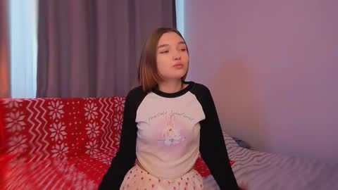 all me precious   online show from February 18, 6:09 am