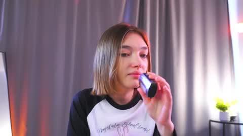 all me precious   online show from March 5, 7:04 am