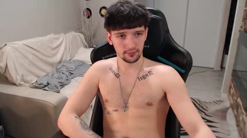 Teddy online show from February 12, 6:58 pm