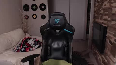 Teddy online show from March 21, 4:17 am