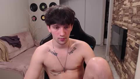 Teddy online show from March 25, 6:25 pm