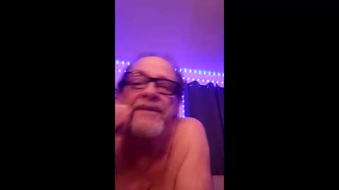 Snapshot of tedestep2 chatting on April 18, 9:24 am tedestep2 online show from April 18, 9:24 am