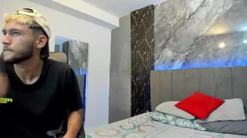 Tedy online show from March 8, 2:04 am