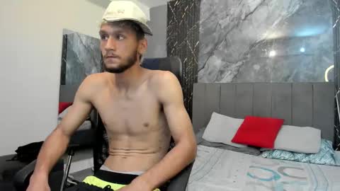 Tedy online show from March 12, 8:04 pm